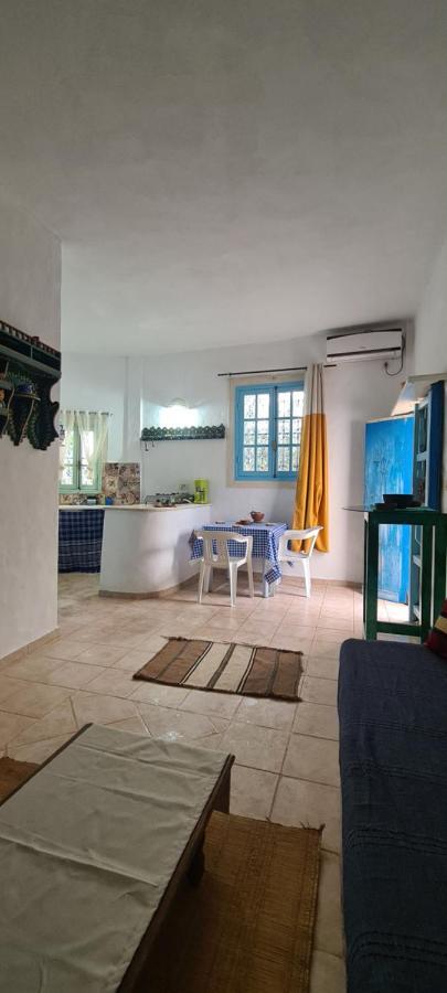 Typique Appartement Houmt Souk  Extérieur photo